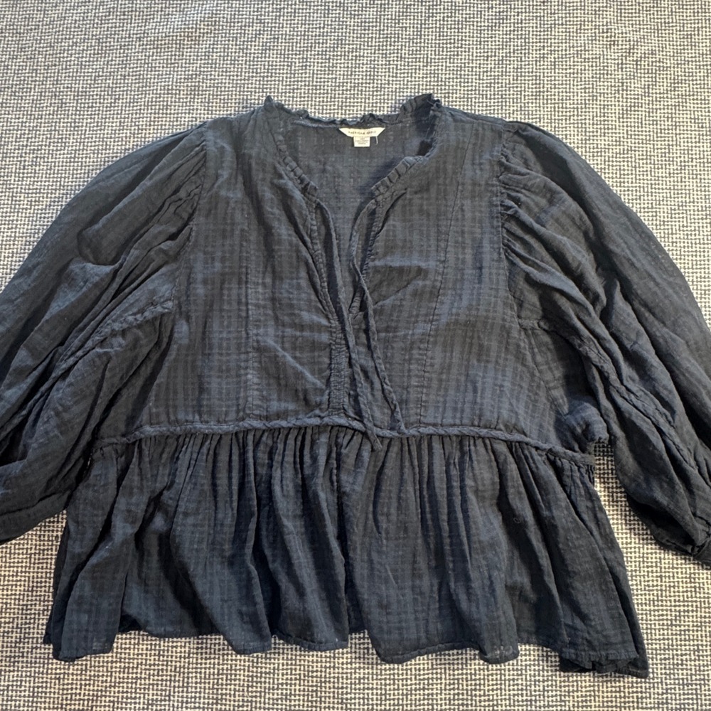 American Eagle Women L Black Grid Textured Babydoll Balloon Sleeve Tie Top